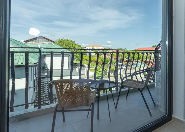 Проживание в семье La Frontiera *