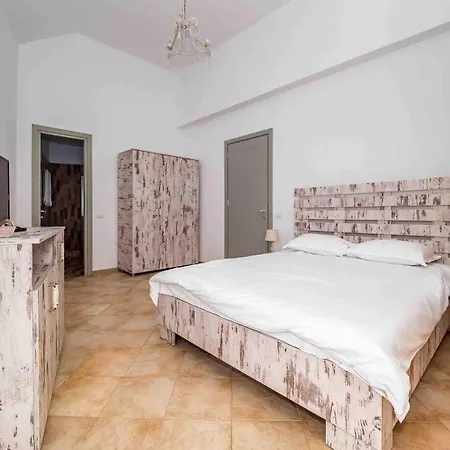 Homestay La Frontiera